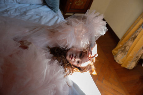 Editorial bride moment during a Tuscany wedding by Moments To Keep by Anastasia Rassia