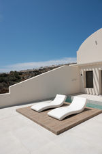 Luxury destination wedding in Santorini Greece