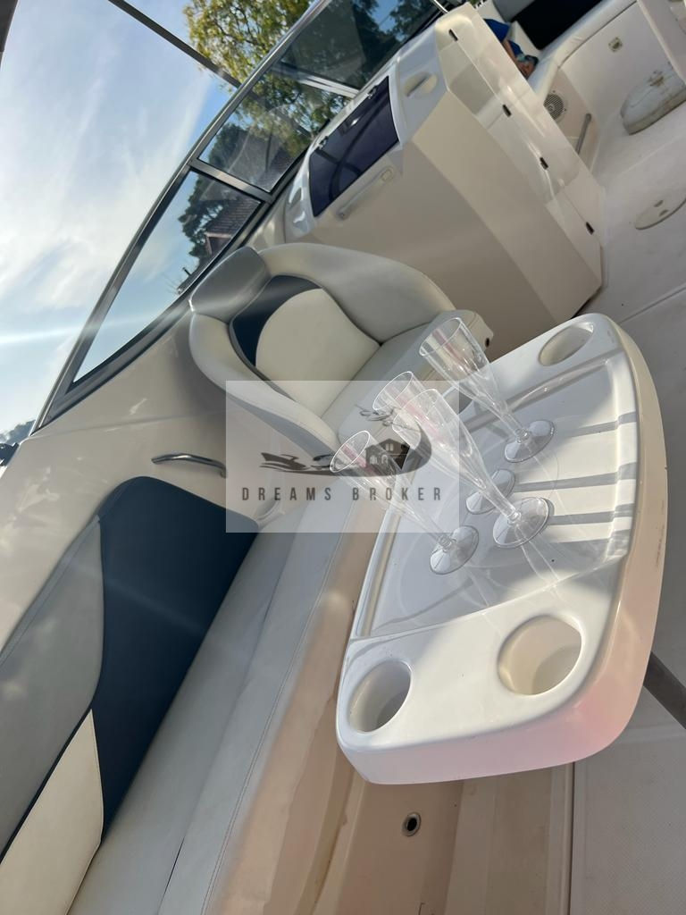 Miniatura: Ventura V250