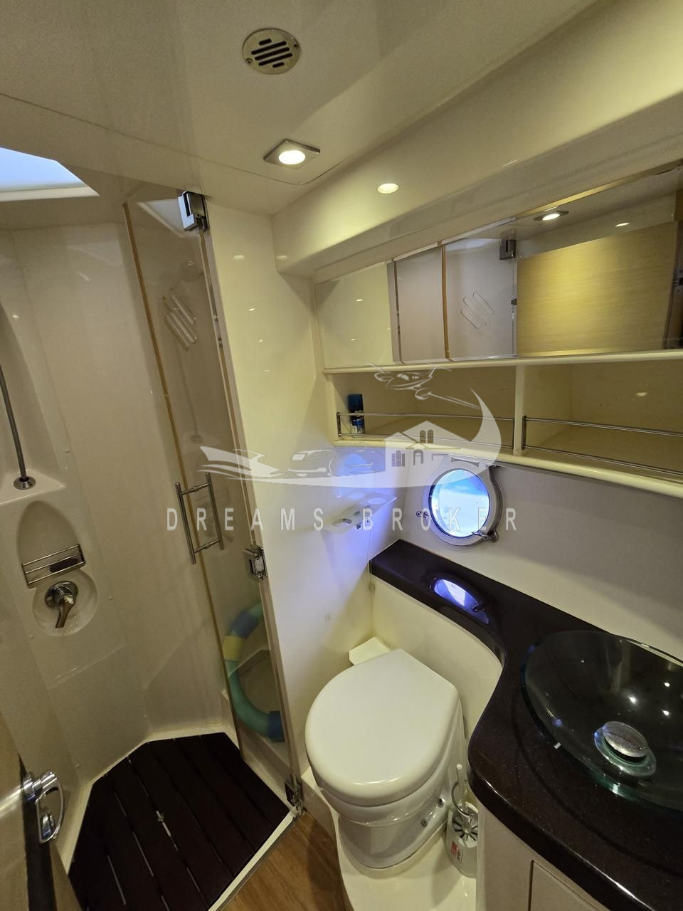 Miniatura: Intermarine 420