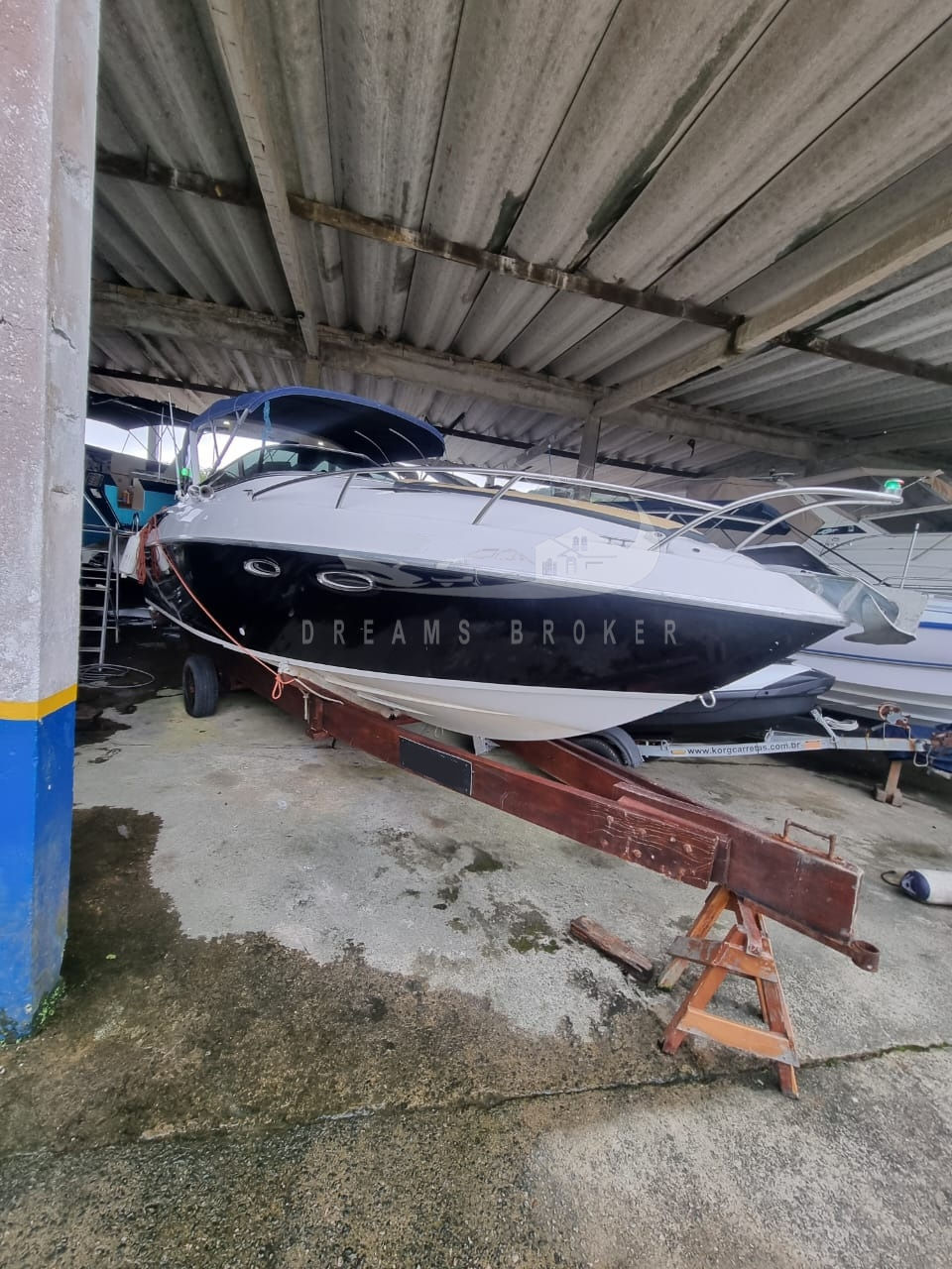 Miniatura: Ventura 265