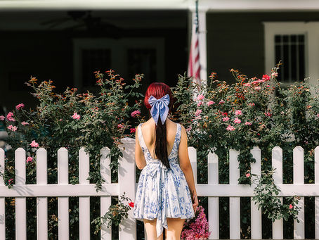 Last Days Of Summer Portrait Photography in Duluth, GA | Flowers, Sunshine & Southern Charm