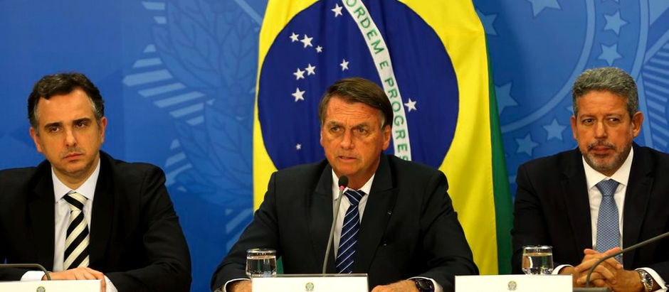 Combustível: presidente propõe ressarcir estados em troca de ICMS zero