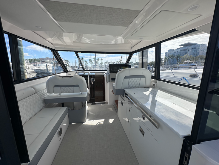 2025 Regal 36 XO with Seakeeper 3 Salon