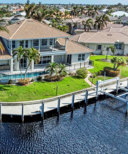 Private waterfront residence with boat lift sold in Punta Gorda, Florida