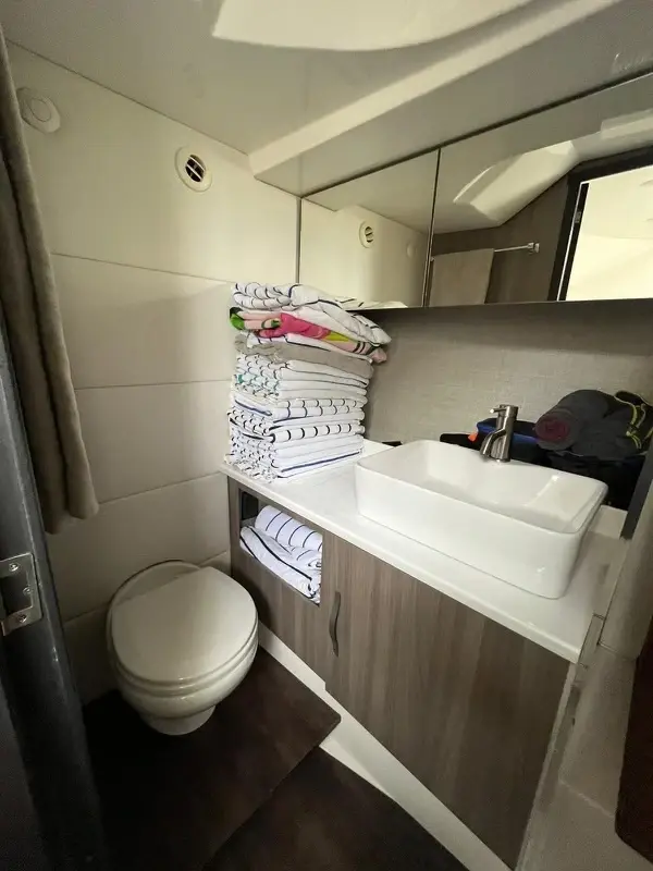 Thumbnail: 2021 Regal 38 SAV | Regal Boats of Tampa Bay