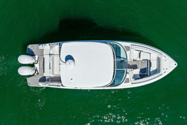 Thumbnail: 2022 Regal 33 OBX With Twin Yamaha F300 with Seakeeper