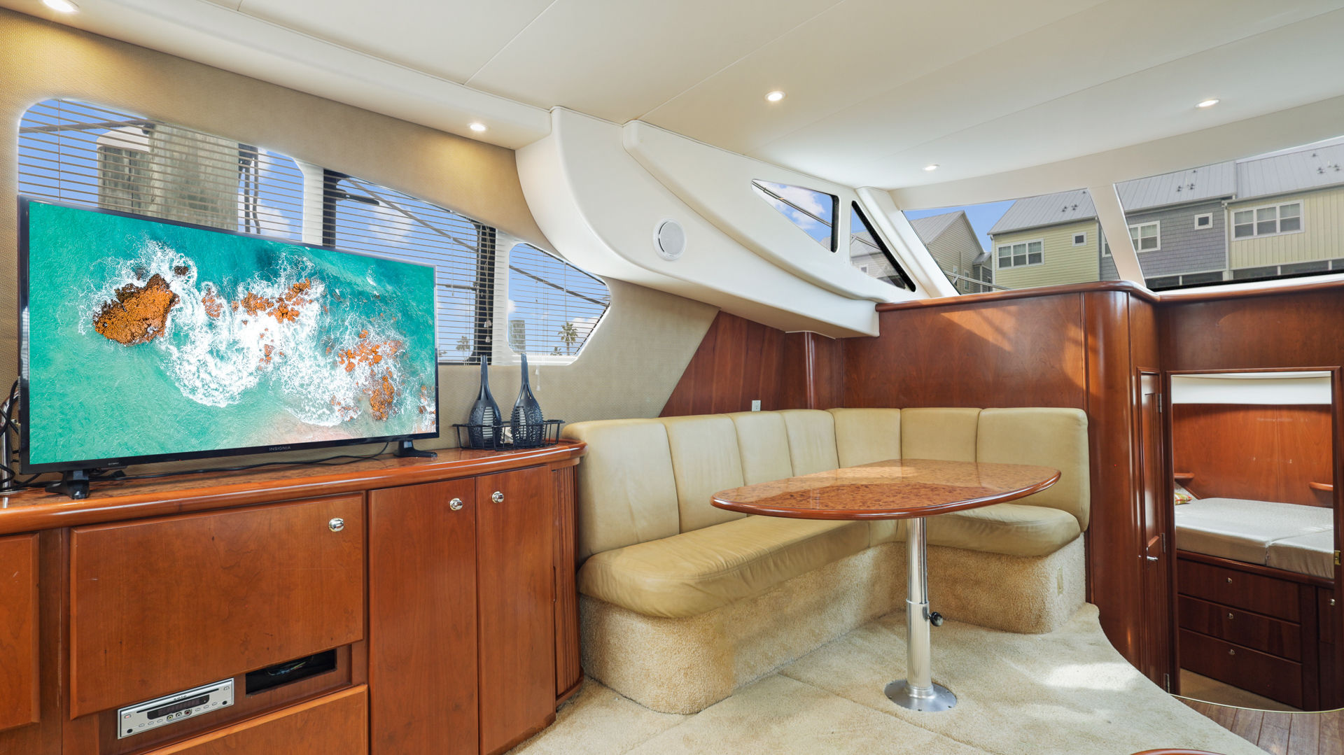 2007 Silverton 39 Motor Yacht