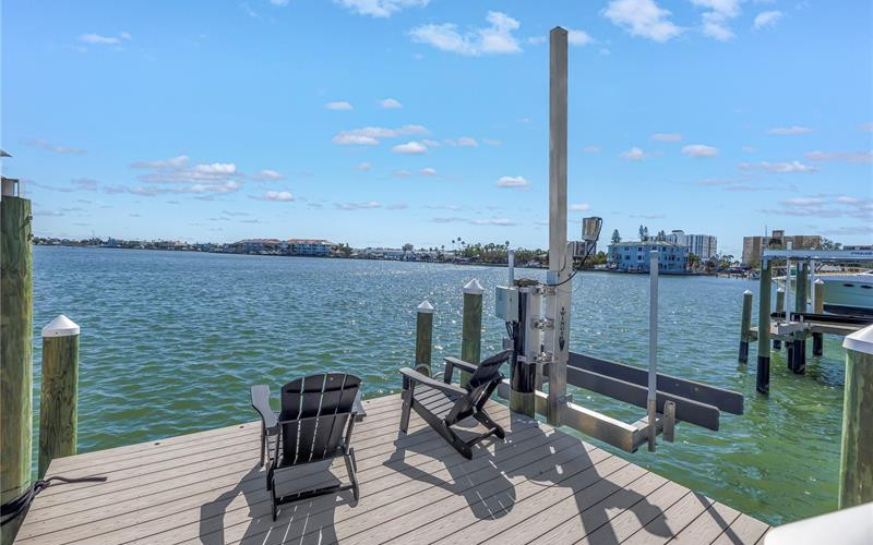 Composite dock with deep water access, perfect for yachts and sport boats