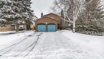 6043 Forestglen Crescent