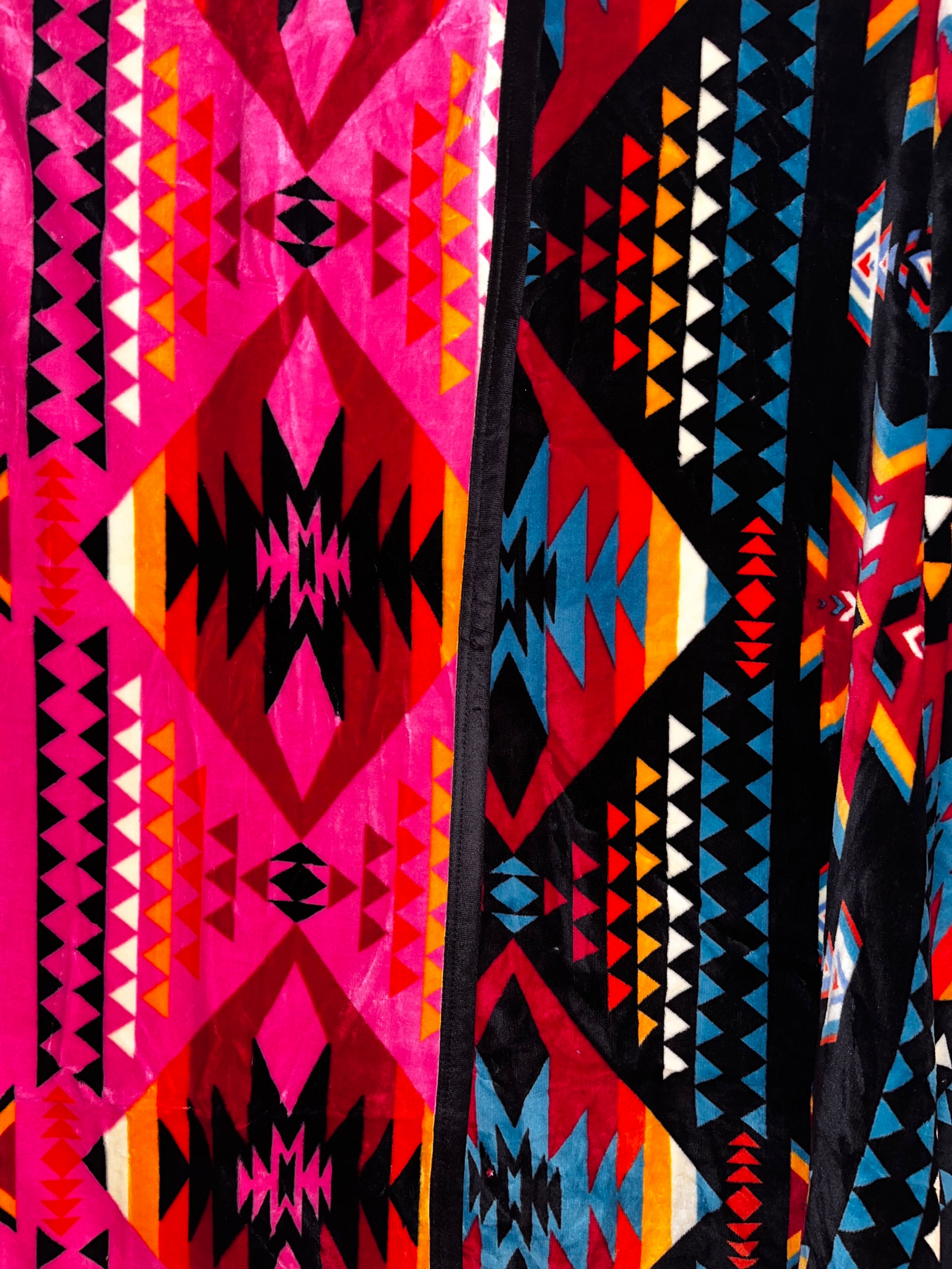 Full Size Double Blankets