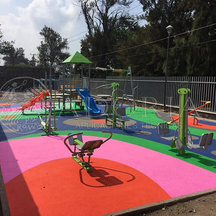 Piso de caucho reciclado amortiguante para parques infantiles en México, Monterrey, Guadalajara, Puebla, Zapopan y todo México