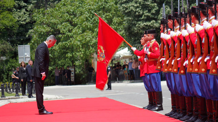 Karadağ Cumhurbaşkanı Djukanovic yemin ederek göreve başladı