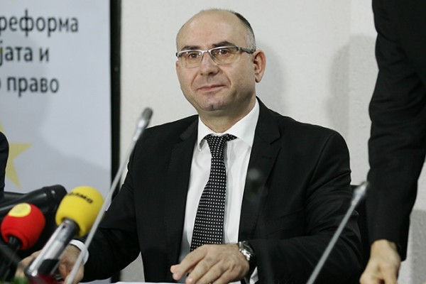 Eski İçişleri Bakanı Çavkov, Milletvekili Mukovski ve Çok Sayıda Kişi Gözaltına Alındı