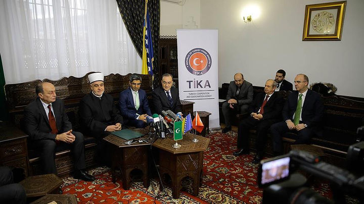 Bosna Hersek'te Arakanlı Müslümanlara toplanan yardımı TİKA ulaştıracak