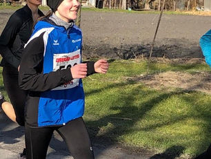 Jana Frick mit guter Laufzeit an der Lustenauer Crosslaufserie