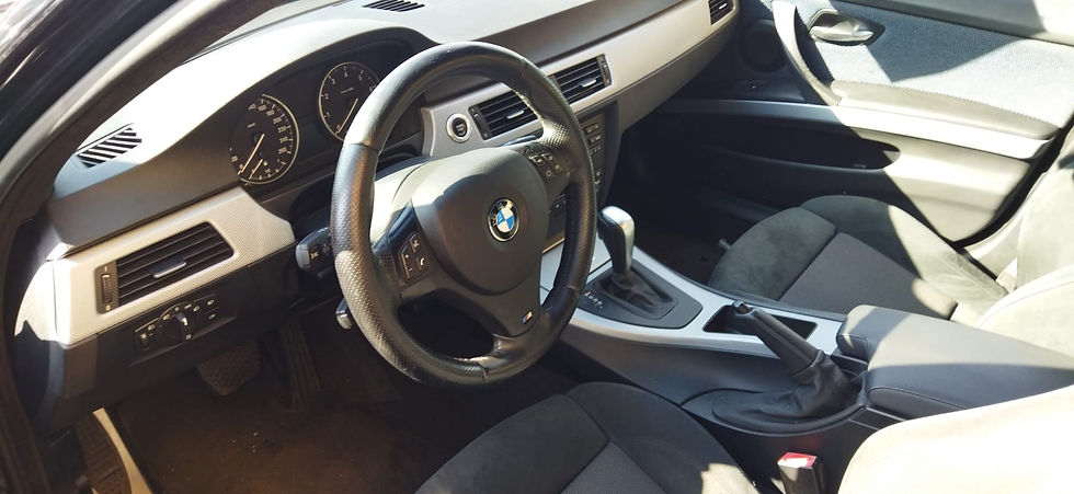 Miniatura: BMW 320I E91 170CV