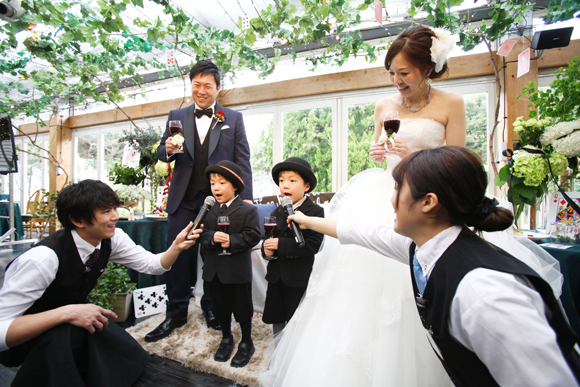 不思議の国のアリスをテーマにした結婚式