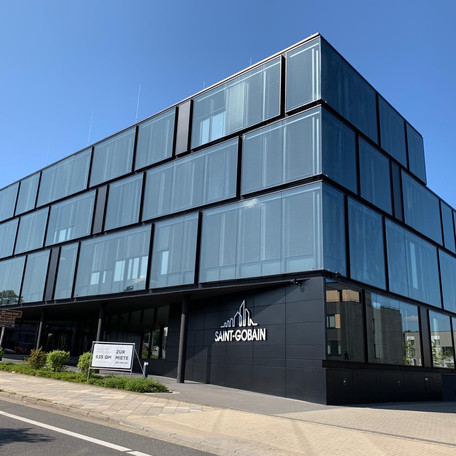 Fassadenarbeiten - Bürogebäude