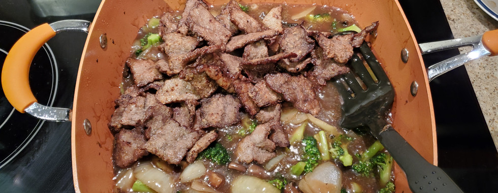 Pre-fried beef added to Beef & Broccoli
