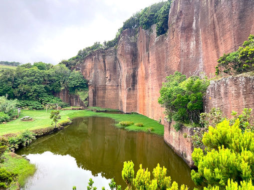 Santa Maria Poco Pedreira.jpg