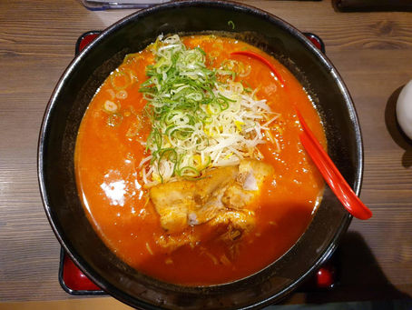 超クセになるニンニクラーメン🍜🥢【天洋】 中崎町