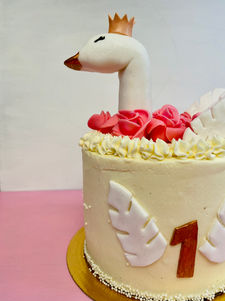 cake design cygne.jpeg