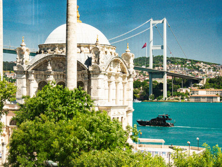 Ortaköy'de Gün Batımını İzlemek: Nereye, Ne Zaman Gidilir