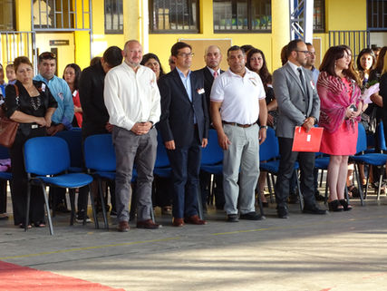 DESPEDIDA 8°BÁSICOS ESCUELA BERTA SAAVEDRA SEGURA...