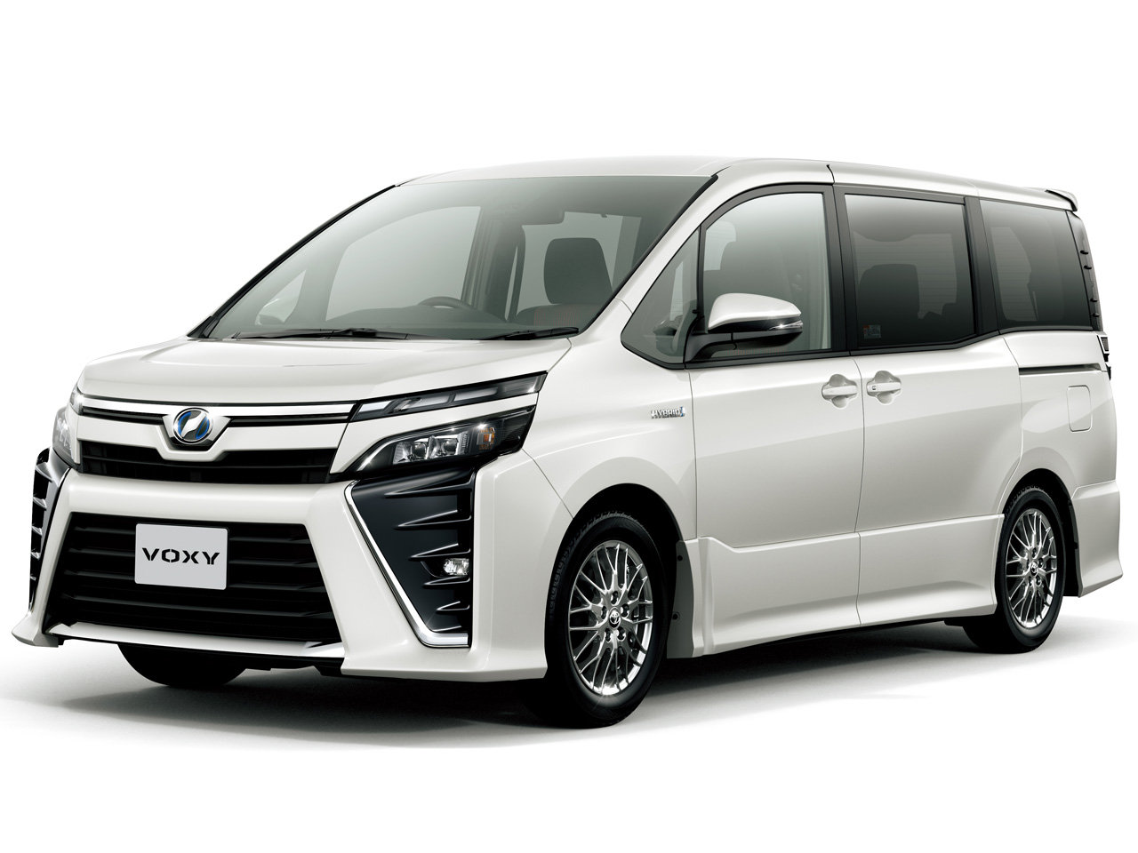 Toyota voxy описание