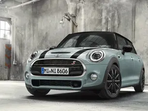 MINI アイスブルーブラック・エディションはご存じ?