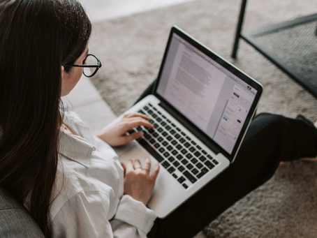 Are there any guarantees provided by the freelancer regarding the quality and satisfaction of work?