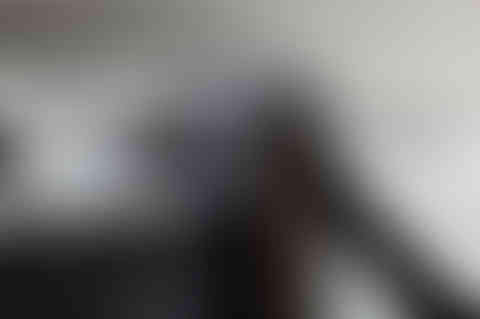 Close-up of bag interior with black magnetic closures