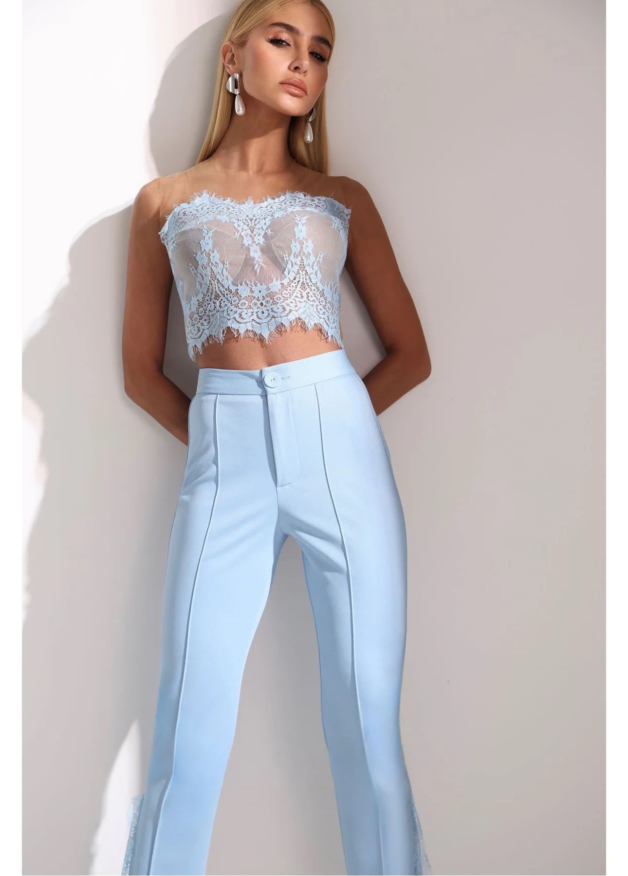 Cropped em Renda Alys