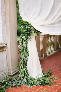 Foliage-is-the-new-Flowers-Bridal-Musings-Wedding-Blog-23