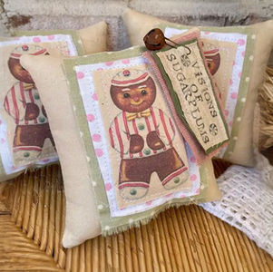 Deck The Halls With Gingerbread Men
