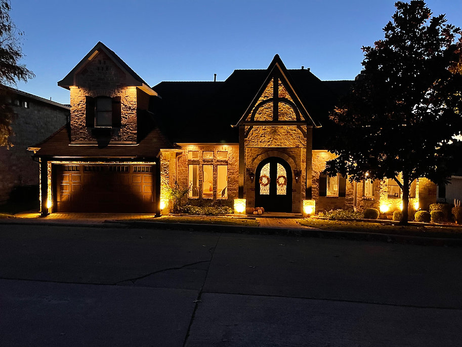 Outdoor Landscape Lighting by Rockwall Electric.jpeg