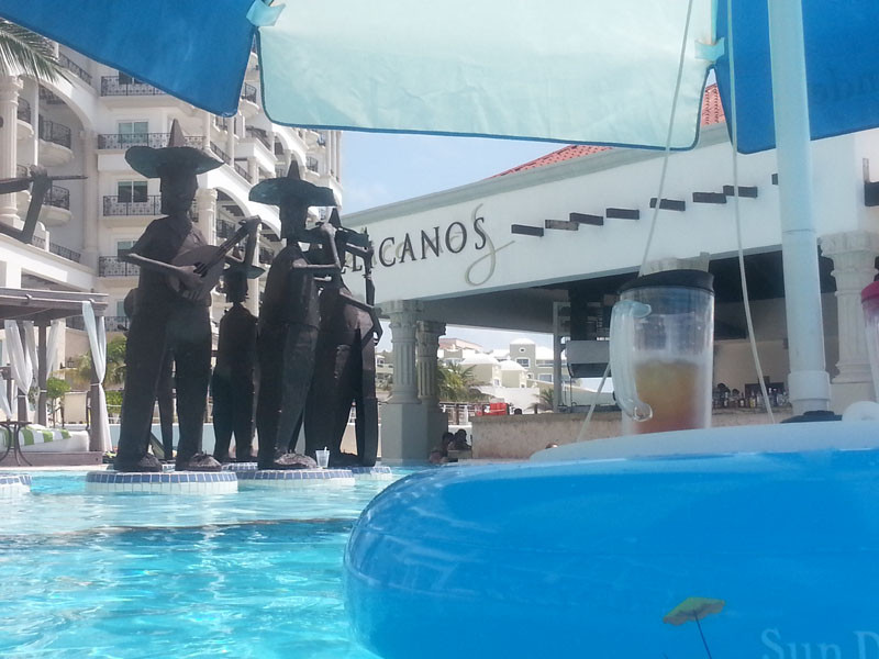 floating pool shade san antonio