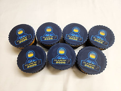 Thumbnail: Edible Printed Class Year Icing Picture Cupcakes (medium / large / XL)