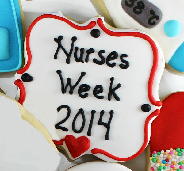 Thumbnail: Customised Wordings Fancy Plaque Cookies