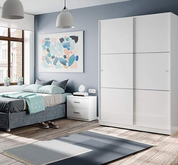 Thumbnail: Arctic Sliding Wardrobe