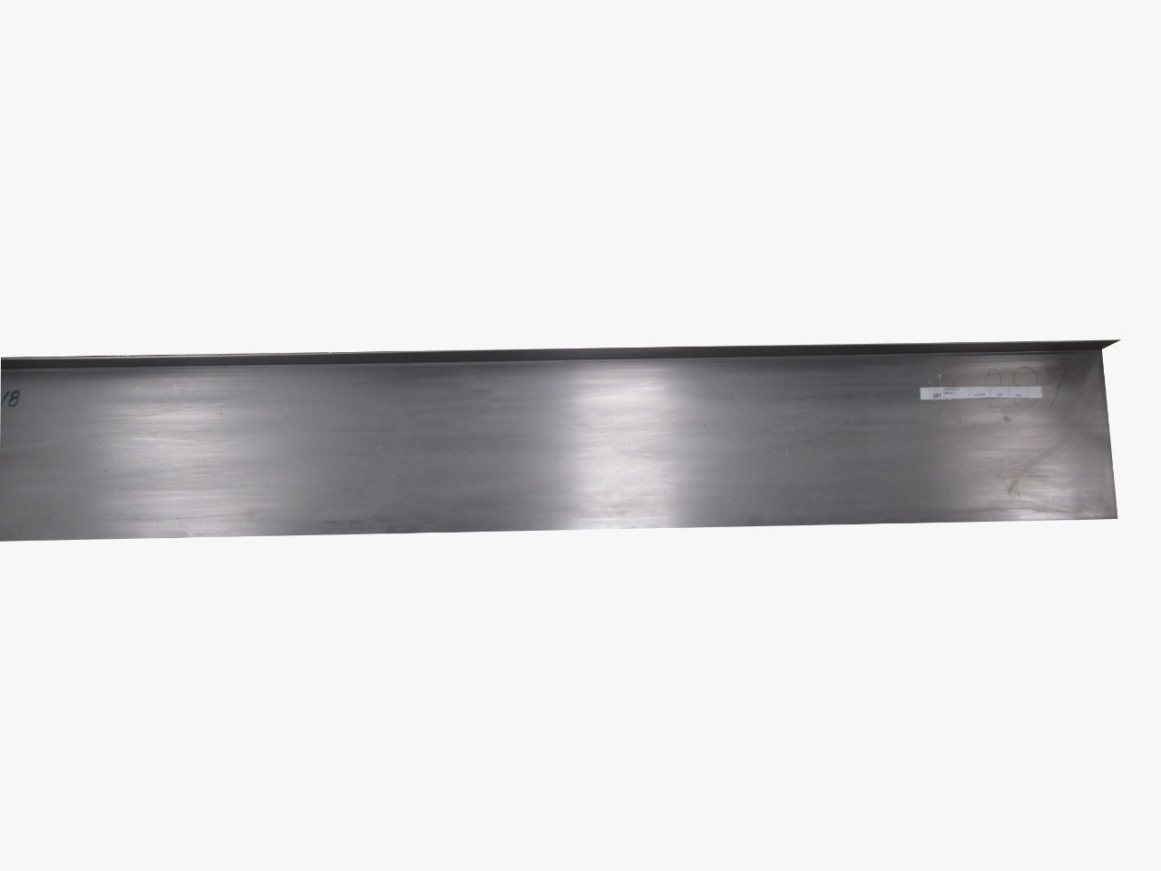 Repisa a muro 2000 x 300