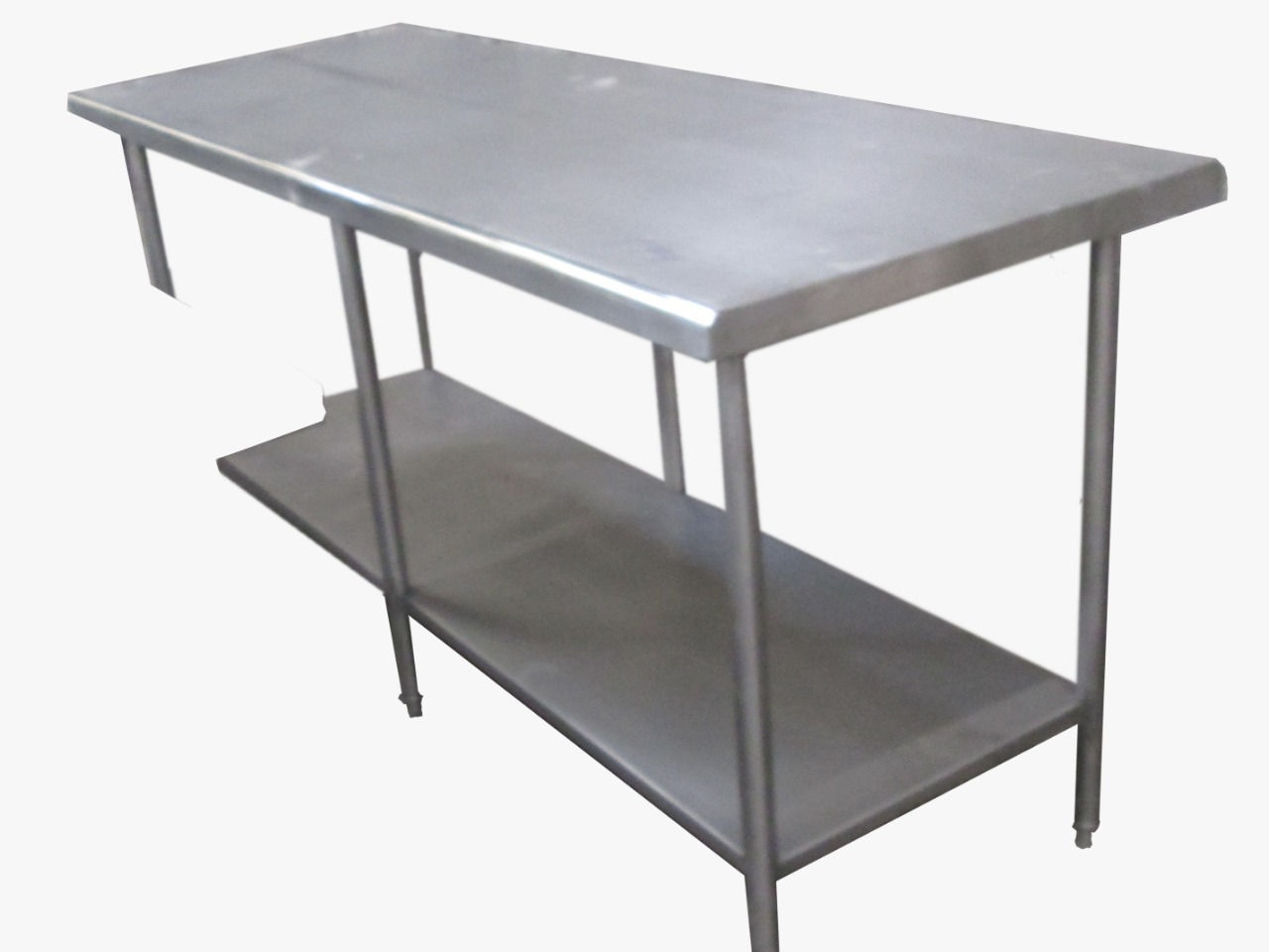 Mesa en isla.  2000 x 700 x 900