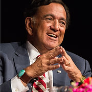 Bill_Richardson_at_the_LBJ_Library_(3).jpg