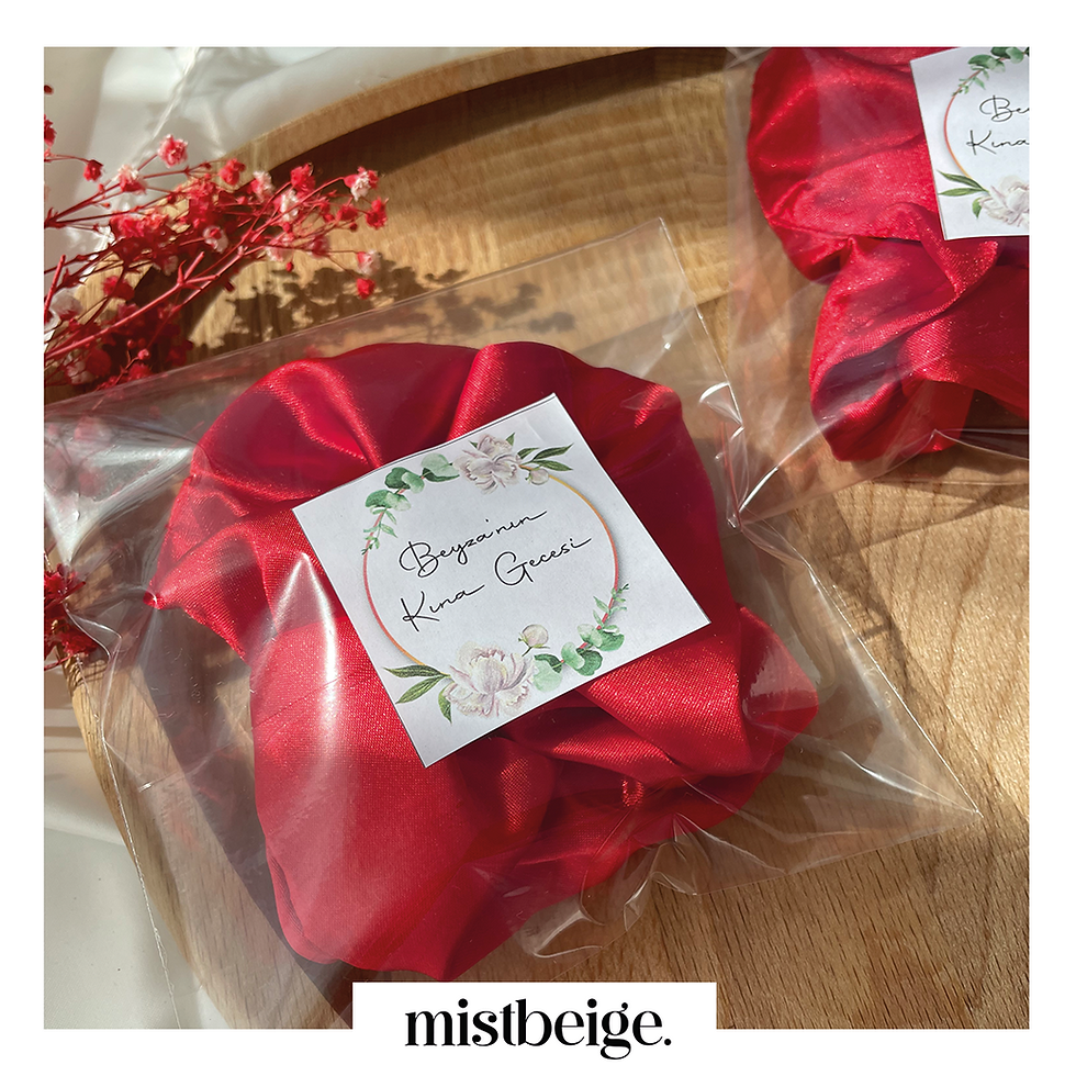 Küçük resim: Poşetli Saten Toka