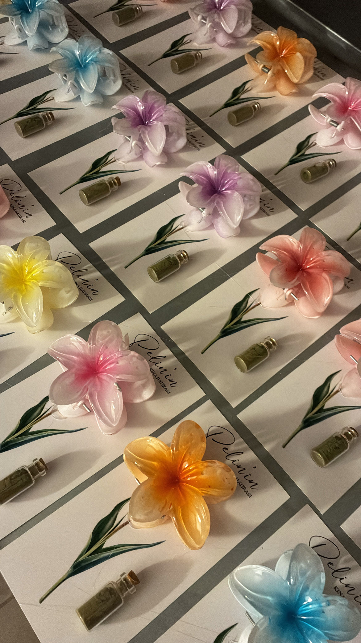 Kına Tüplü Lotus Toka Kına Nişan ve Nikah Hediyeliği