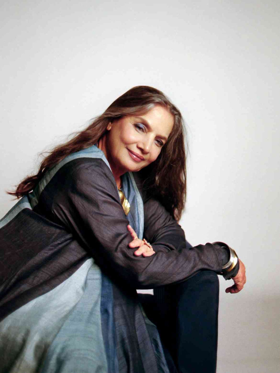 Legendary Actor Shabana Azmi in Sixteen Shades of Indigo Kalidar