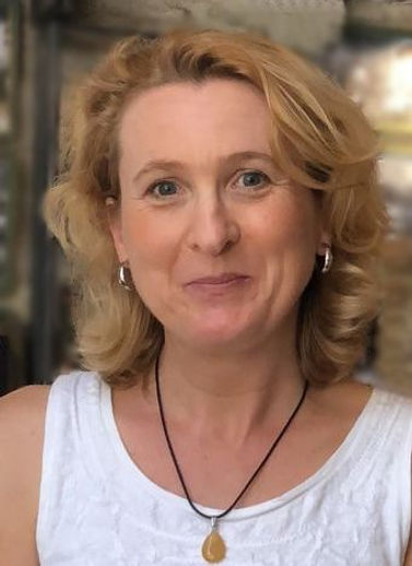 Julia Charters Portrait