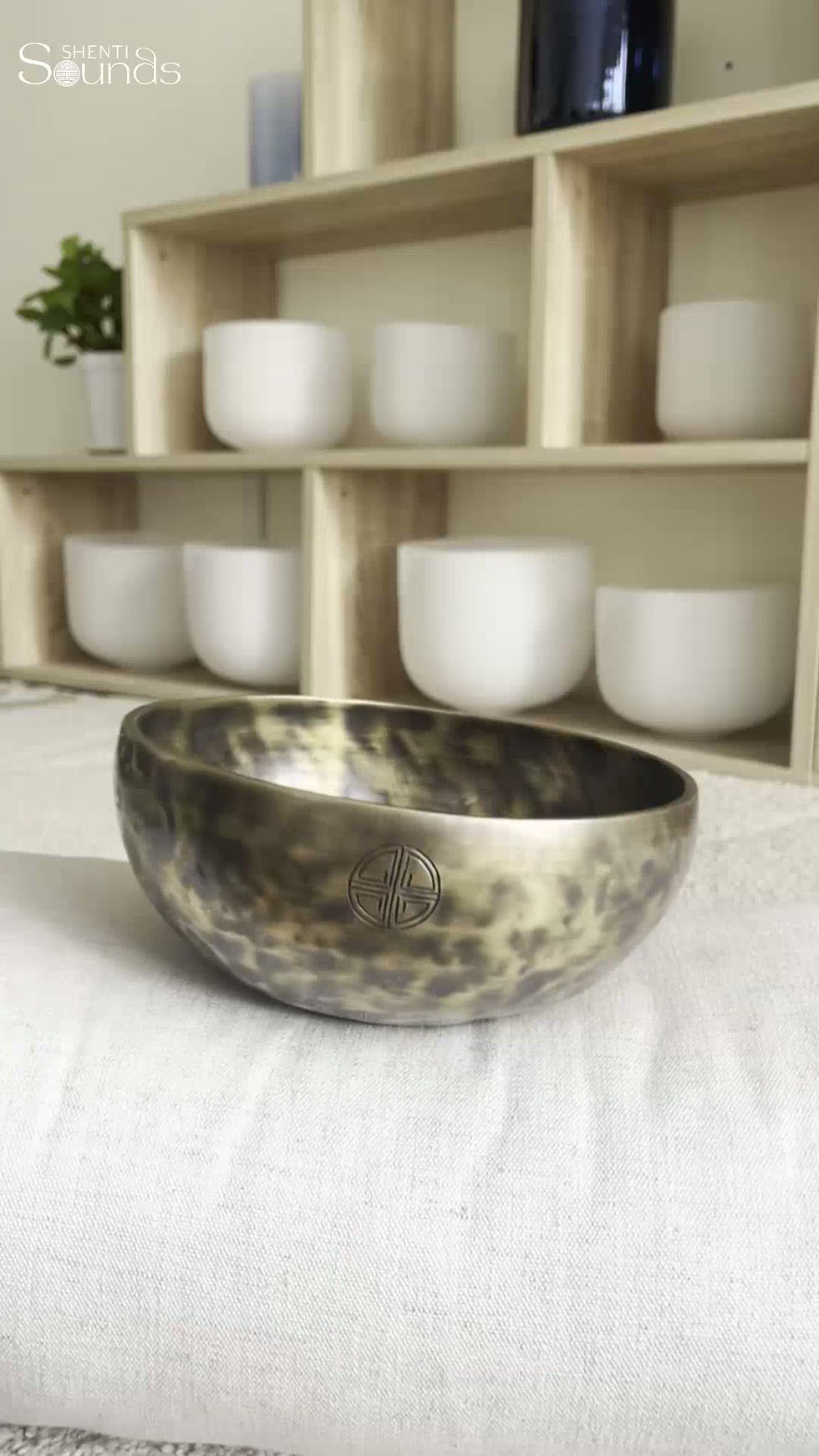 Thumbnail: Bol Chantant - Full Moon (G3)