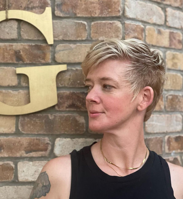Golden Salon Berkeley California blonde woman with pixie cut